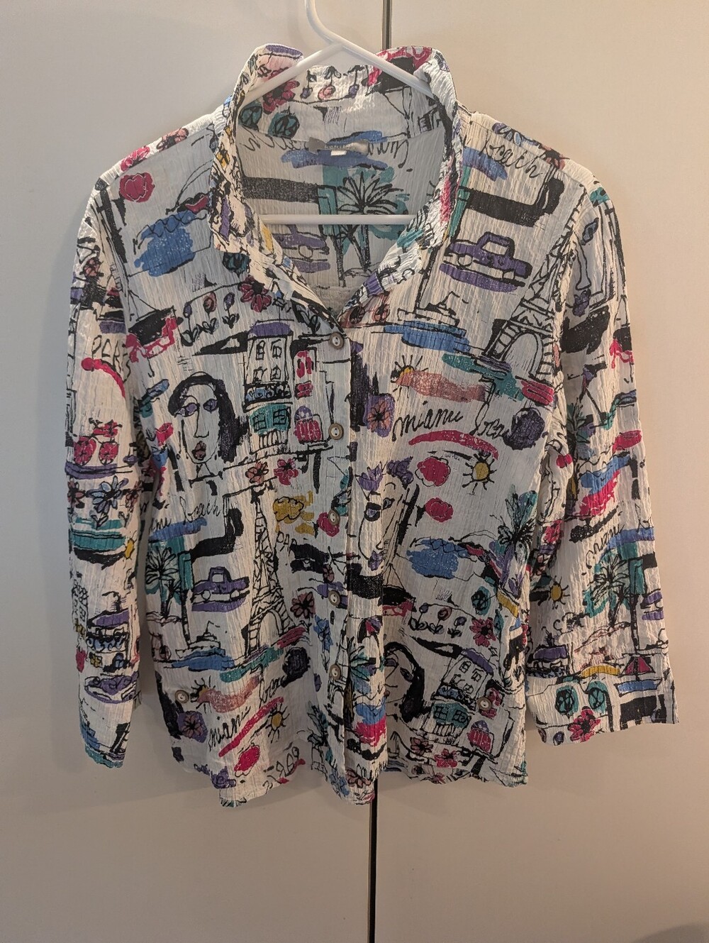 Habitat Woman's Medium White Multicolor Travel Print  Button-Front Shirt